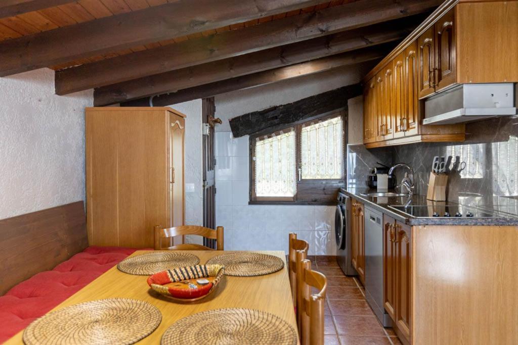 Apartamentos El Coritu Nieda 外观 照片
