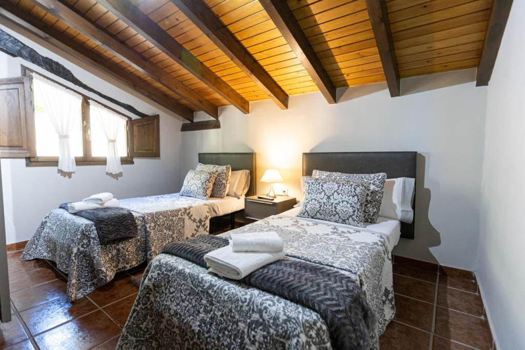 Apartamentos El Coritu Nieda 外观 照片
