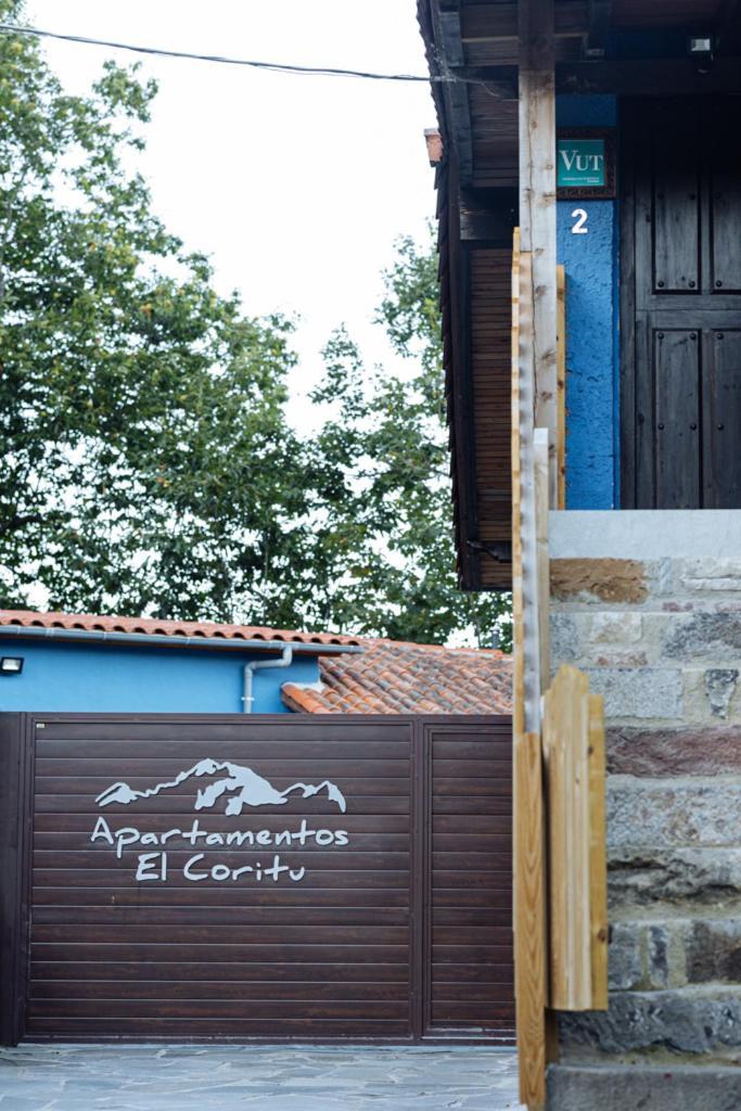 Apartamentos El Coritu Nieda 外观 照片