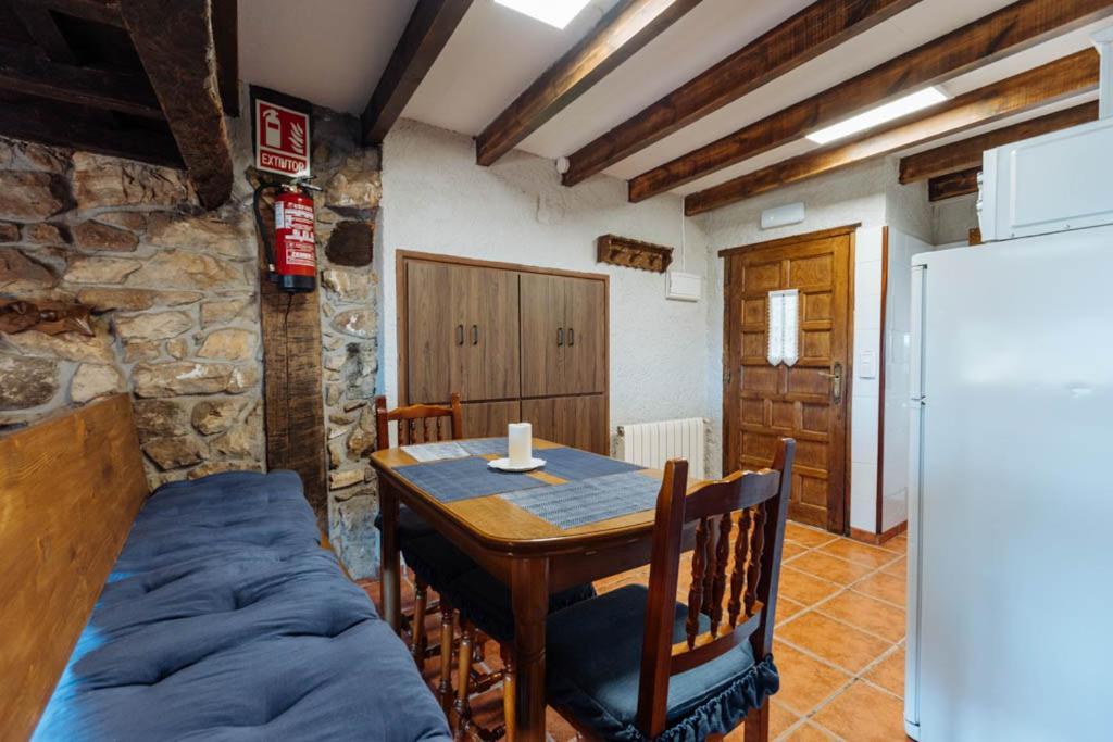 Apartamentos El Coritu Nieda 外观 照片