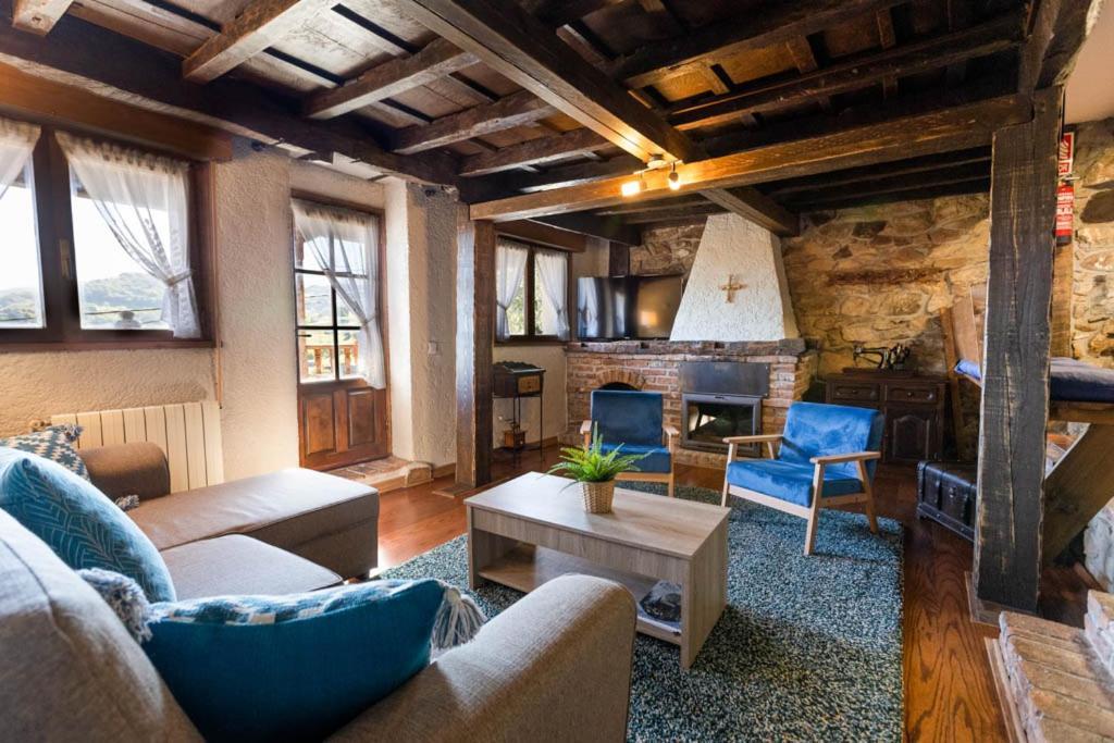 Apartamentos El Coritu Nieda 外观 照片